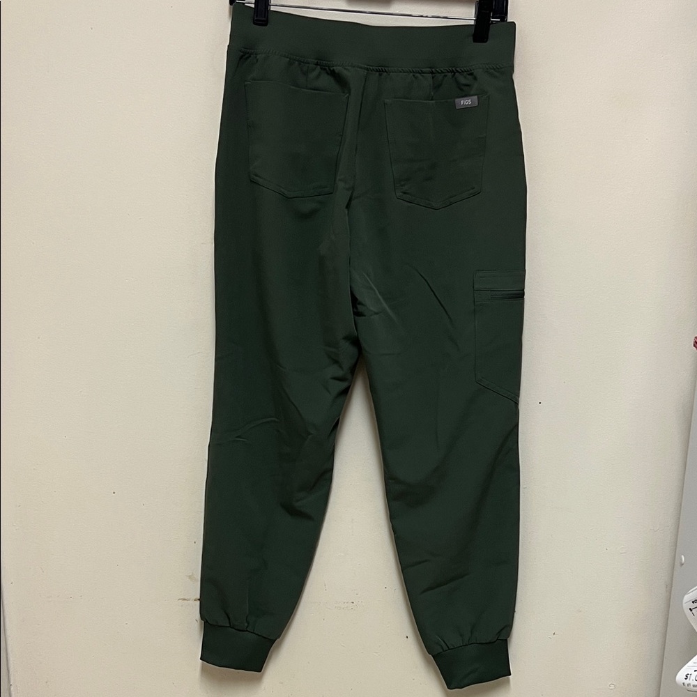 FIGS High Waisted Zamora Jogger Scrub Pants - Picture 6 of 8